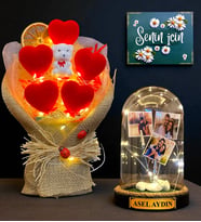 Kişiye Özel LED Işıklı 3 Fotoğraflı Yazılı Fanus & LED Işıklı Kırmızı Kalp Buketi