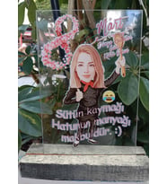 Kişiye Özel Dekoratif Standlı Pleksi Fotoğraf