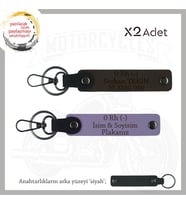 Motorcu Dostlara İsim Plaka ve 0 Rh (-) Kan Grubu Güvenli Sürüş x2 Anahtarlık Set, Mor-K Kahve-Syh (Çok Renkli)