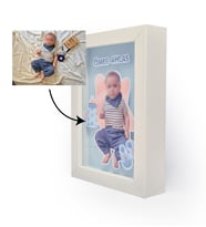 Kişiye Özel Derin Beyaz Fotoğraf Çerçevesi – 10x15 cm Bebek ve Çocuk Odası Masaüstü Dekoru