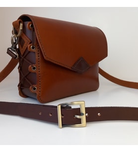 A Leather El Yapımı Yüksek Kalite Hakiki Deri Kahverengi Askılı Kadın Omuz Çanta (Kahverengi Koyu)