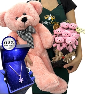 Kişiye Özel VIP Set - 925 Ayar Işıklı Kutuda Gümüş Kolye & Pembe Ayıcık & 7'li Ayıcık Buket (Model 1)