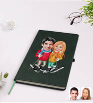 BK Gift Kişiye Özel Sevgililer Karikatürlü Yeşil Termo Deri Defter Model 107