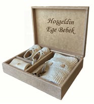 Kişiye Özel İsimli Organik Pamuk El Yapımı  Şapka ve Patik Seti Organic Bonny Baby Yenidoğan Hediyelik
