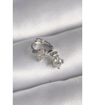 316L Çelik Gümüş Renk Zirkon Taşlı Çiçek Model Sallantı Detay Tragus Piercing