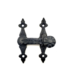 Antika Tarz Dekoratif Pirinç Kapı, Pencere Mandalı - 82x65 Mm, Oksit