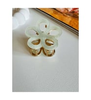 YEŞİL RENK KEMİK ÇİÇEK TOKA 4 CM ACR9069