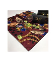Çiçekli Desen Black Seri Twill Eşarp Eşarp Askısı ile Birlikte 90x90 cm MÜRÜM-90
