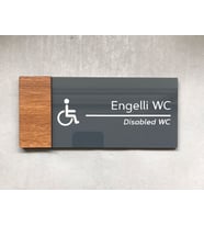 Wooden Serisi Engelli WC Yönlendirme Levhası