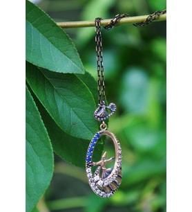 STONEAGE JEWELLERY Safir ve Zirkon Taşlı Semazen Bayan Kolye