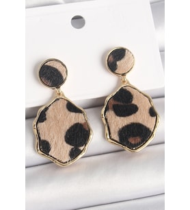 Pirinç Gold Renk Sallantı Leopar Desen Plaka Model Kadın Küpe - TJ-BKP10340