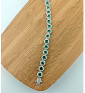 Yeşil Zirkon Taşlı Tasarım Bileklik 925 Ayar Gümüş Model (Silver)