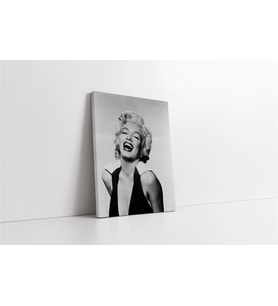 Marliyn Monroe Gülerken Çekilmiş Kanvas Tablo