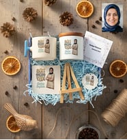 Kişiye Özel Karikatürlü Best Mom Ever Anneye Hediye Hediye Kutusu - Kişiye Özel T Kupa, Seramik Kalemlik, Dekoratif Taş İsimlik, Güneş Anahtarlık Anneler Günü Hediyesi