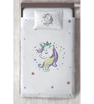 MEKTA HOME BEBEK VE ÇOCUK ODASI Renkli Unicorn Desenli Beyaz Yatak Örtüsü