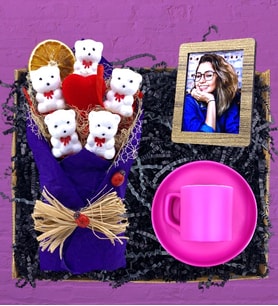 Kişiye Özel Fotoğraflı Ayıcık Buketi (MOR) & Pembe Kahve Fincanı