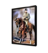 At Üstünde Kalpaklı Atatürk Çerçeveli Cam Tablo