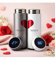 BK Gift Kişiye Özel Çift Sevgili Tasarımlı Filtreli Dijital Göstergeli Gümüş&Beyaz 2'li Çelik Termos -11, Sevgiliye Hediye, Sevgililer Günü Hediyesi