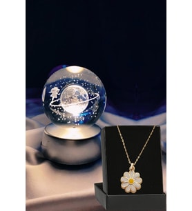Satürn Temalı Işıklı 3D Led Işıklı Cam Küre ve Papatya Kolye