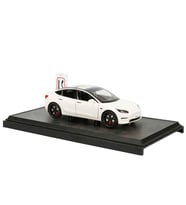 1:24 Ölçek Sesli Işıklı Kapıları Açılır  DieCast Metal Tesla Model Y Araba 18 Cm Beyaz Renk