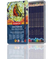 Derwent Inktense Serisi Mürekkep Bazlı Suluboya Kalem Seti - 12 Renk Metal Kutulu