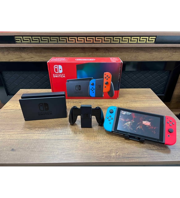 Nintendo Switch Kutulu 32 GB (İKİNCİ EL)