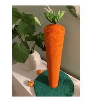 Havuç Figürlü Kedi Tırmalama Tahtası 50 Cm