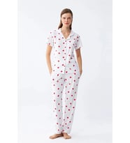 Giyim Kadın Beyaz Kırmızı Kalpli Önden Düğmeli Pijama Takımı