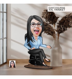 BK Gift Kişiye Özel Boss Anne Karikatürlü Büyük Boy Ahşap Biblo-5 Arkadaşa Hediye , Sevgiliye Hediye, Kişiye Özel Biblolar