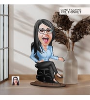 BK Gift Kişiye Özel Boss Anne Karikatürlü Büyük Boy Ahşap Biblo-5 Arkadaşa Hediye , Sevgiliye Hediye, Kişiye Özel Biblolar