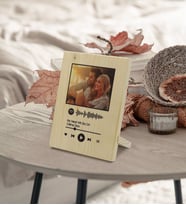 BK Gift Kişiye Özel Fotoğraflı Spotify Barkodlu Dekoratif Ahşap Çerçeve
