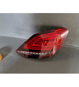 W205 C200 SAĞ ARKA STOP LAMBASI LEDLİ SIFIR 2019 2020 2021