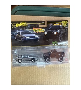 Hot Wheels Premium Back To The Future Geleceğe Dönüş İkili Paket Time Machine Toyota Pickup Truck Oy