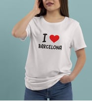 BK Gift I Love Barcelona Tasarımlı Kadın Yuvarlak Yaka Tişört-1 (Beyaz)