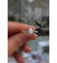 925 Ayar Gümüş Oval beyaz Opal Taşlı Vintage Yüzük