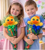 Koni Club Happy Farm Peluş Civciv Oyuncaklı Hediye Koni – Boyama Kitabı & Boya Kalemi İçerikli Çocuk Seti