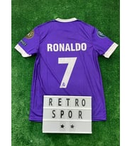 Cristiano Ronaldo Mor Renk 2017 Şampiyonlar Ligi Finali Özel Tasarım Kısa Kol Real Madrid Forma / Mor Ronaldo 2017