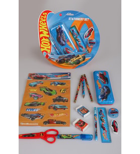 x Dekomus Lisanslı Hotwheels 13 Parça Kırtasiye Seti Makas,Metal Kalem Kutusu,Cetvel,Kalem
