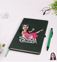 BK Gift Kişiye Özel Kadın Patroniçe Karikatürlü Yeşil Termo Deri Defter Kalem Seti Model 1