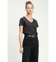 Levi's Siyah Kadın V Yaka T-Shirt - A3170-0009