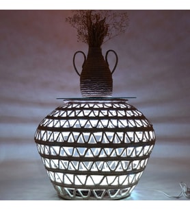 Capensis hasır Led sehpa