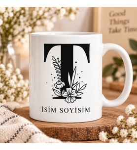 Kişiye Özel Baş Harf ve İsim Yazılı Çiçek Motifli T Harfli Seramik Kupa Bardak