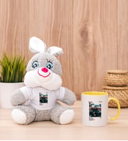 Kişiye Özel İnstagram Tasarım Fotoğraflı Peluş Tavşan ve Sarı Kupa