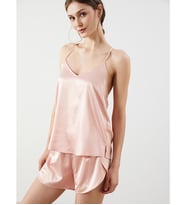 LCW DREAM Pembe V Yaka Saten Kadın Şortlu Pijama Takımı