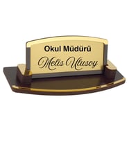 Kişiye Özel Öğretmen Masa İsimliği – Ahşap Zarif Tasarım