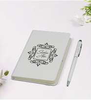 BK Gift Kişiye Özel İsimli 9x14cm Beyaz Defter ve Kalem Hediye Seti - Model 1