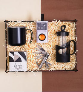 Ahşap Kutulu Premium Hediye Seti – Bluetooth Hoparlör, French Press, Çakı ve Kahve Keyfi
