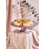 Mürdüm Goblen 28 cm Ayaklı Pasta Tabağı Standı, şık ve kullanışlı tasarım