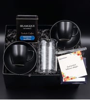 2'li Siyah Mat Fincan & Cam Cezve & 125g Selamlıque Türk Kahvesi Hediye Seti