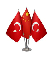 Masa Üstü Çin Bayrağı Türk Bayrağı Üçlü Krom Direk Masa Bayrak Seti